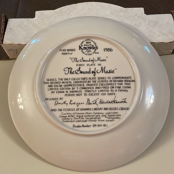 1986 Knowles The Sound Of Music Collectors Plate w/ Certificate of Authenticity - Picture 3 of 4